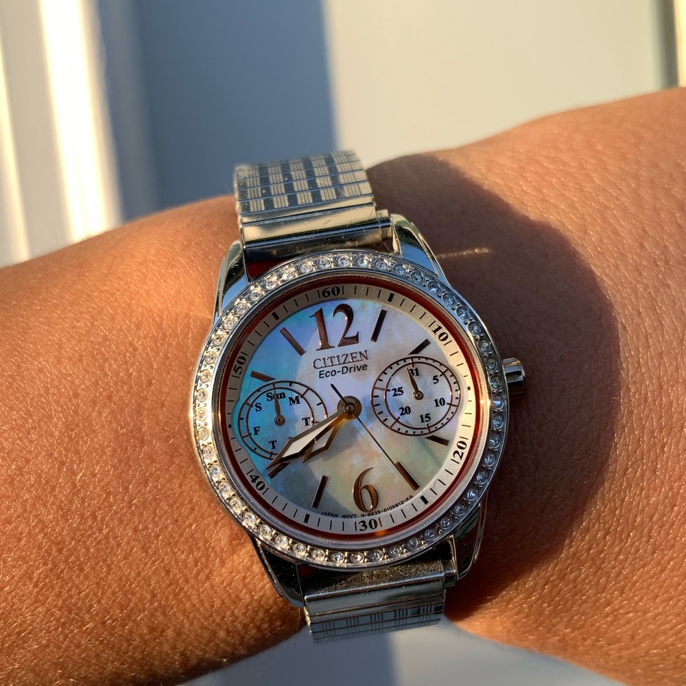 Citizen watch